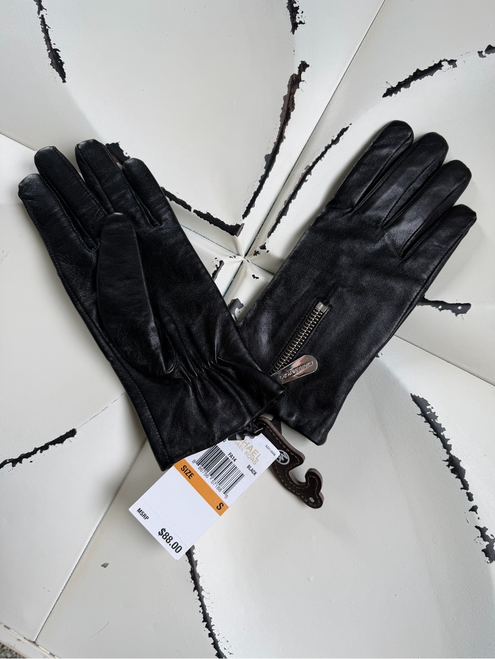 Michael Kors Leather Zipper Detail Gloves - Black